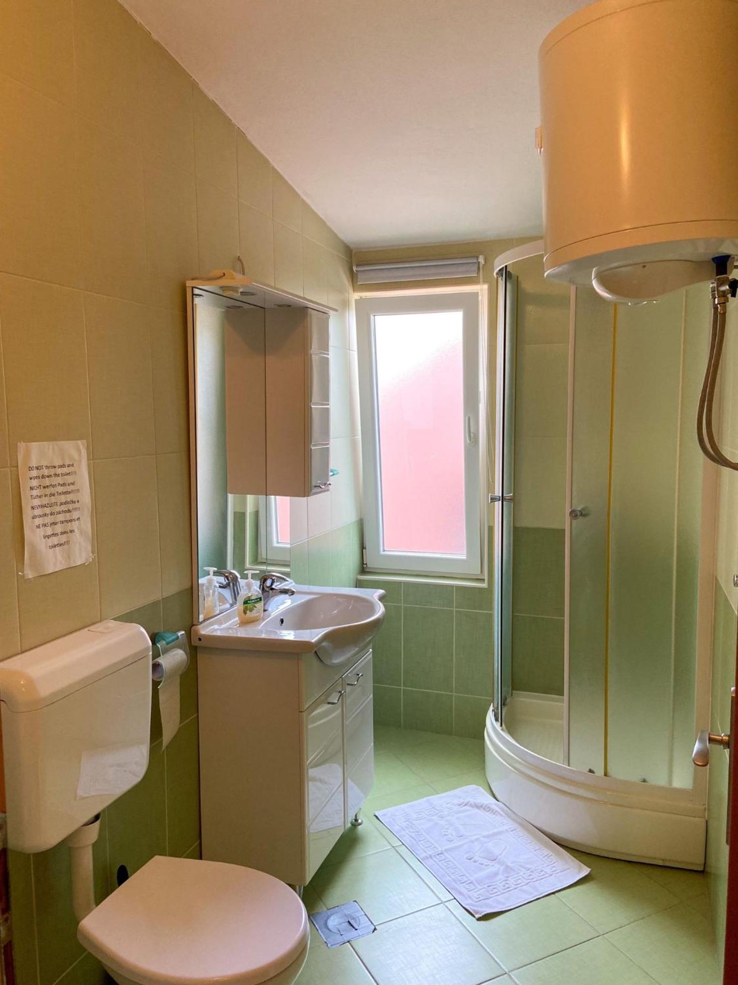 Apartments Tiho & Jelena ブラチェ エクステリア 写真
