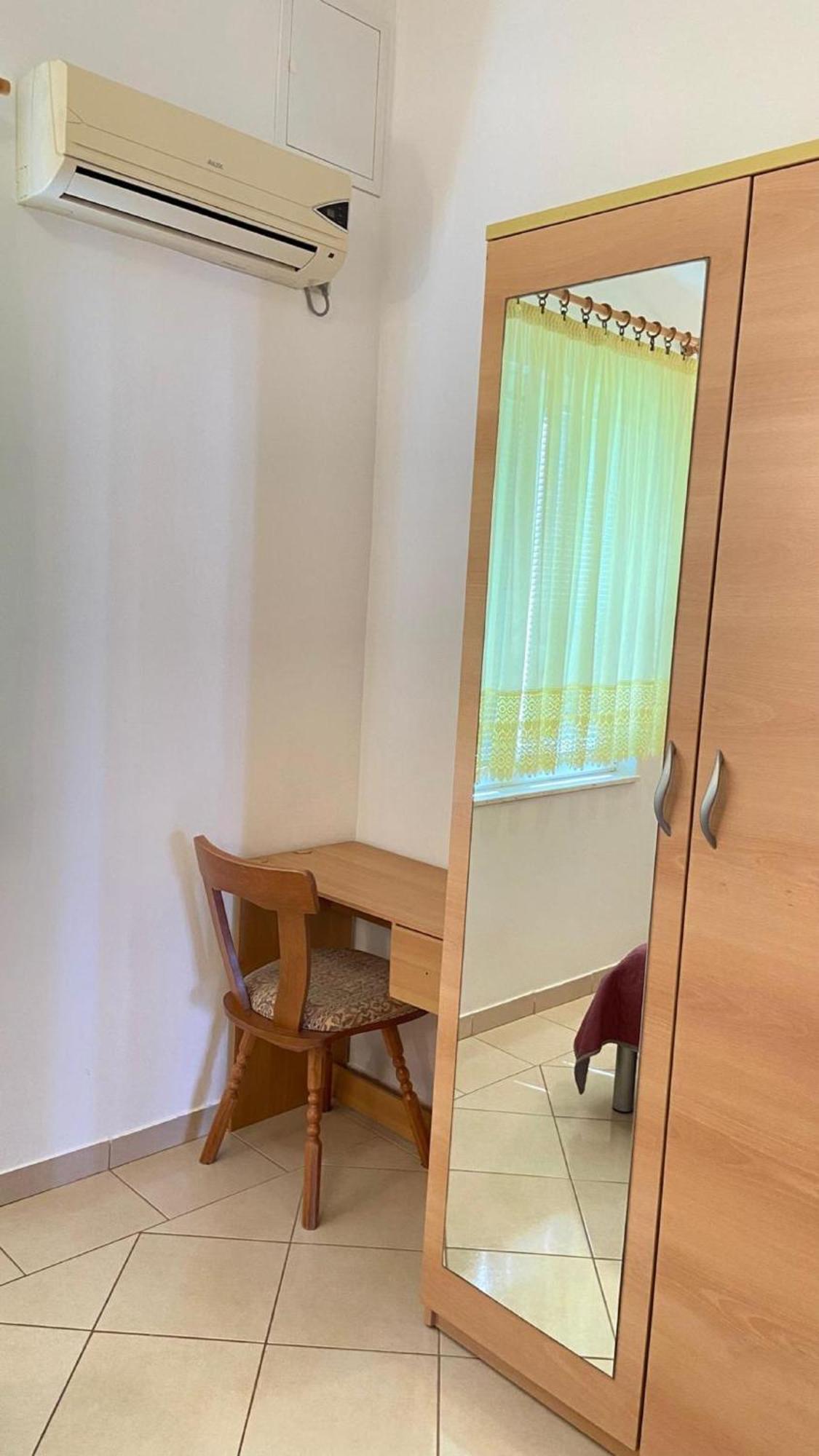 Apartments Tiho & Jelena ブラチェ エクステリア 写真